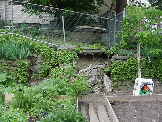 BainbridgeGarden2006